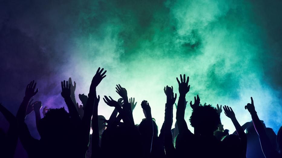 Elhalasztják Miklósa Erika és az Omega koncertjét is