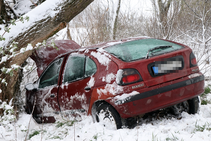 Balesettel indult a reggel, óvatosan az utakon! (galéria)