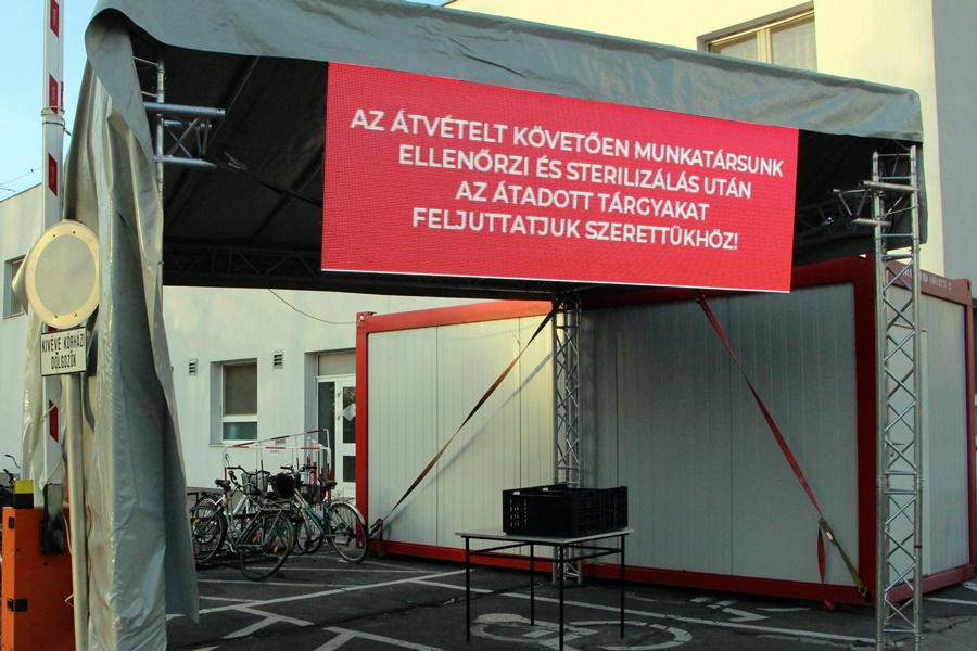 (►) Hétfőtől lehet csomagot vinni a kórházban fekvő betegeknek