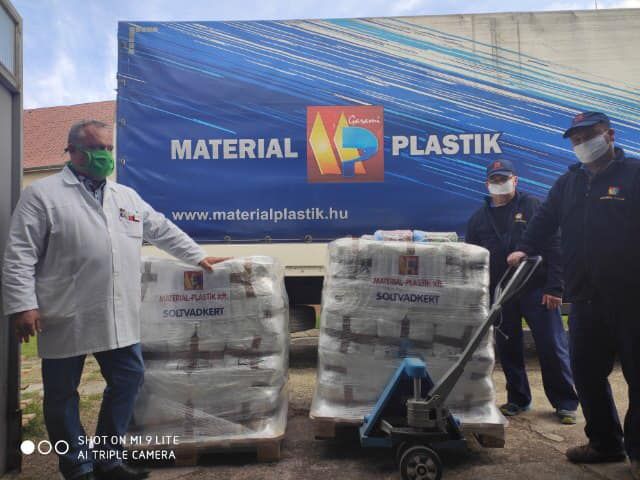 Újabb adományok a halasi kórháznak