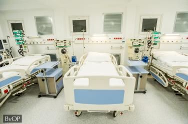 (►) Elkészült a mobil járványkórház