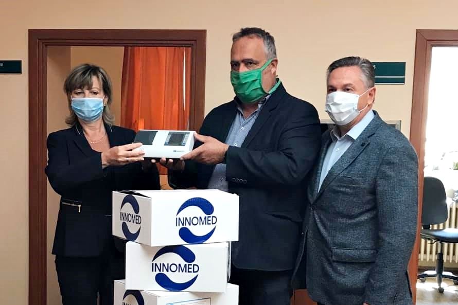 Újabb adományok a halasi kórháznak