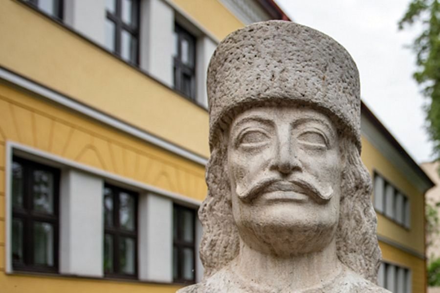 Rendhagyó ballagás a Tekóban, mutatjuk, kik érdemelték ki az iskola elismerését