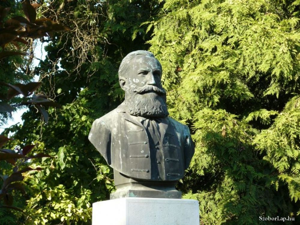 Virtuális ballagás volt a Szilády-gimnáziumban (galéria)