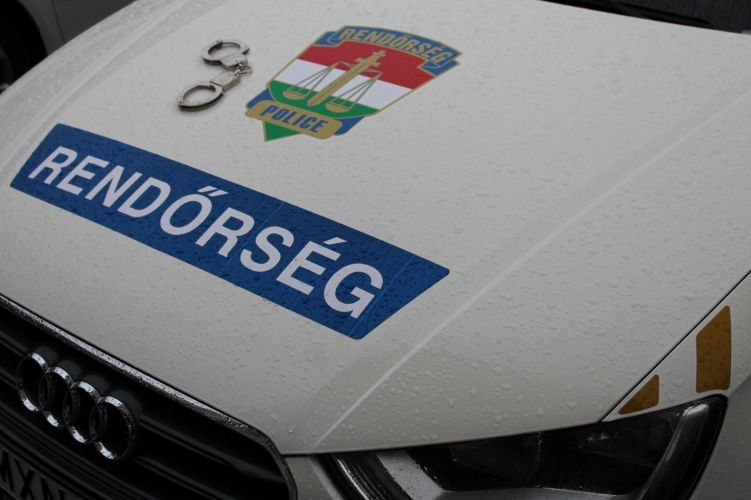 Vezetett, de nem volt jogsija