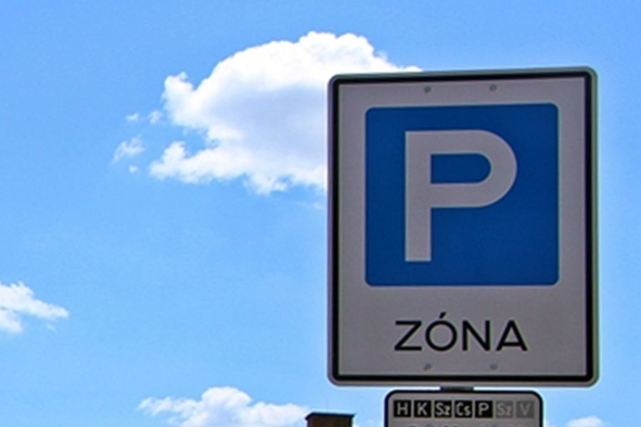 Augusztus 31-ig marad a korlátlan parkolási idő a városban