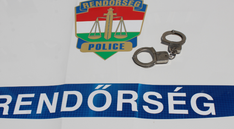 Vádemelés a kegyetlen rablók ellen