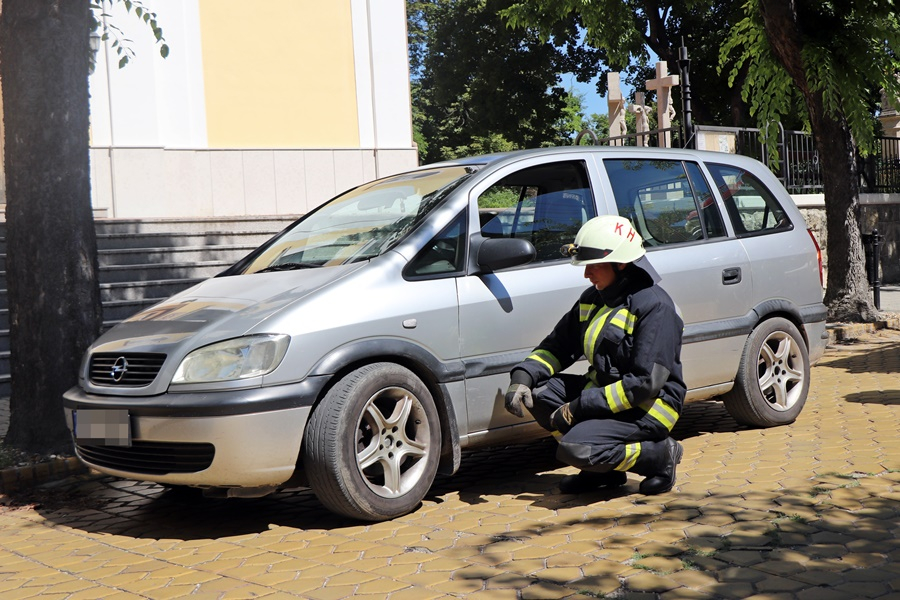 Túlmelegedett a fék, a tűzoltókat hívták