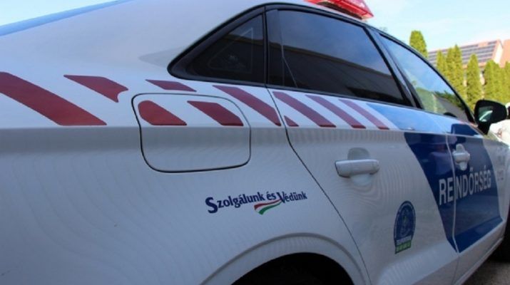 Megsértődött a bejegyzésen: karddal fenyegetőzött a halasi férfi