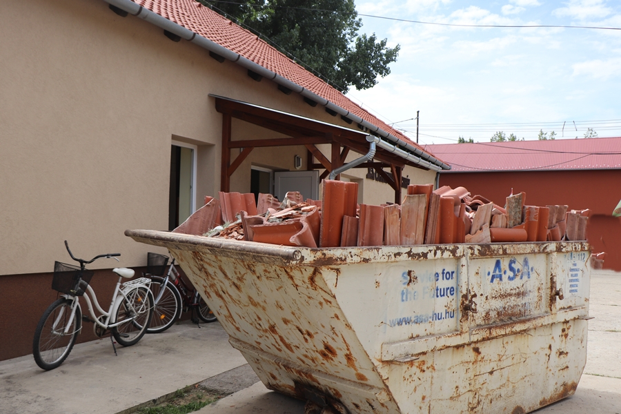Megújult a Rostás László Cigány Közösségi Ház