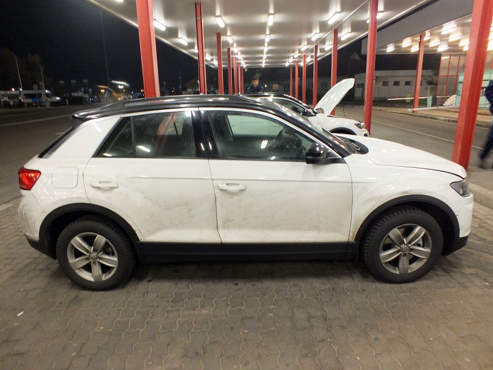 Két lopott autó és egy svéd orgazda Tompán