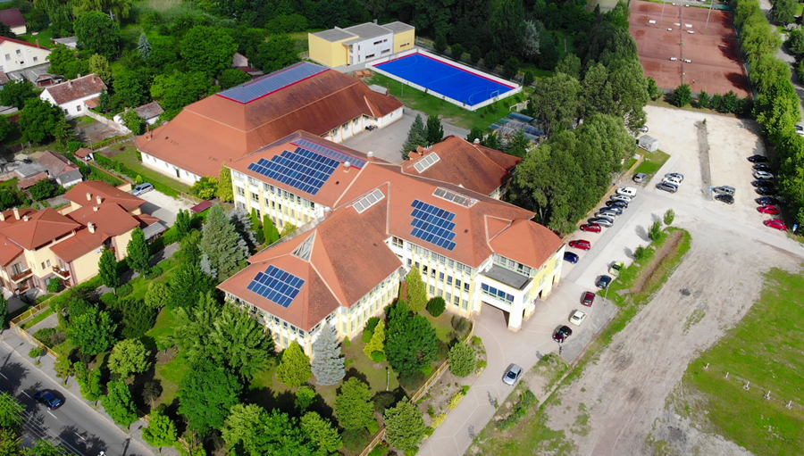 Digitális tanrend a Bibó-gimnáziumban a 7-8. évfolyamon is