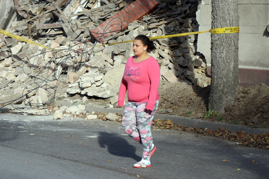 Összedőlt az otthonuk: gyűjtés indult a bajba jutott családnak