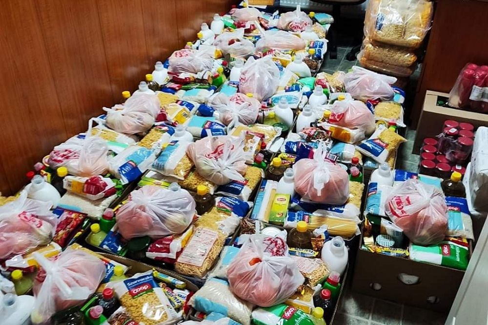 Félmilliós adomány a rászoruló családoknak