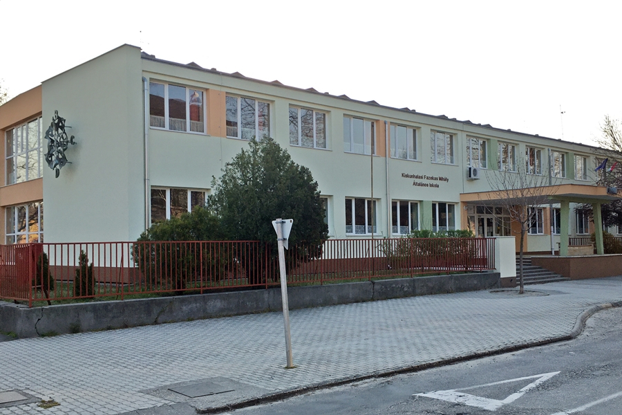 Bemutatkozik a Fazekas Mihály Általános Iskola