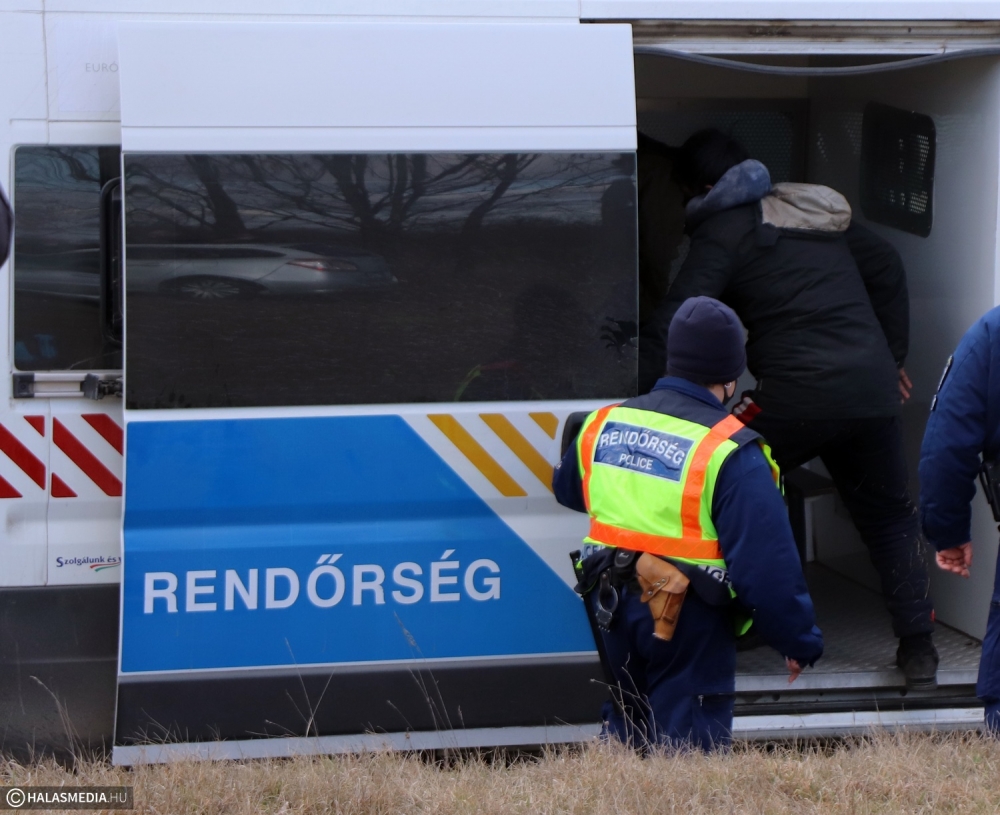 Embercsempészek a halasi bíróság előtt