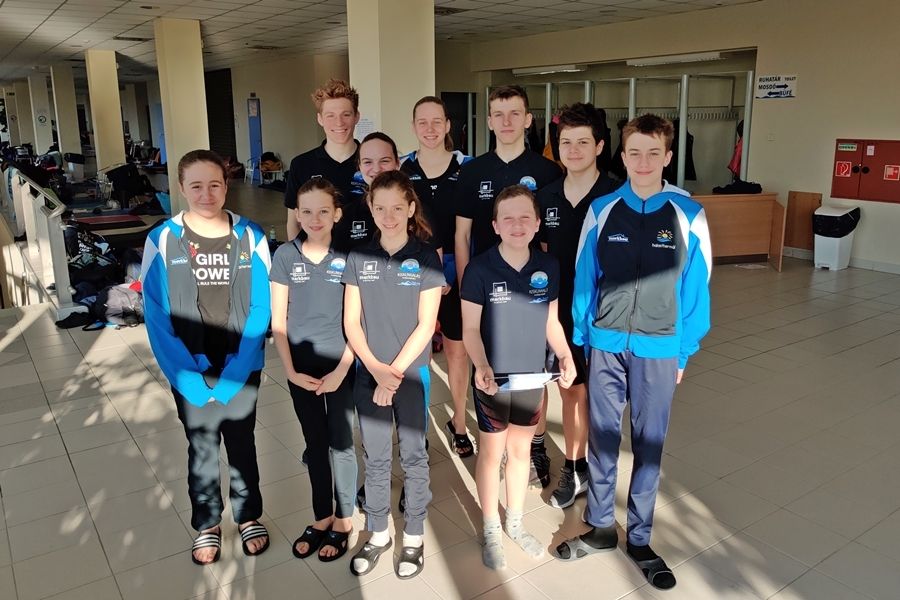 Tavaszvárás, halasi úszóérmekkel