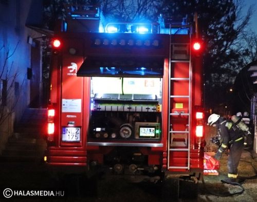 Teljes terjedelmében égett egy ház Balotaszálláson