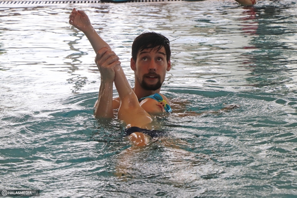 Generációváltás a halasi úszóknál: már vannak eredmények (galéria)