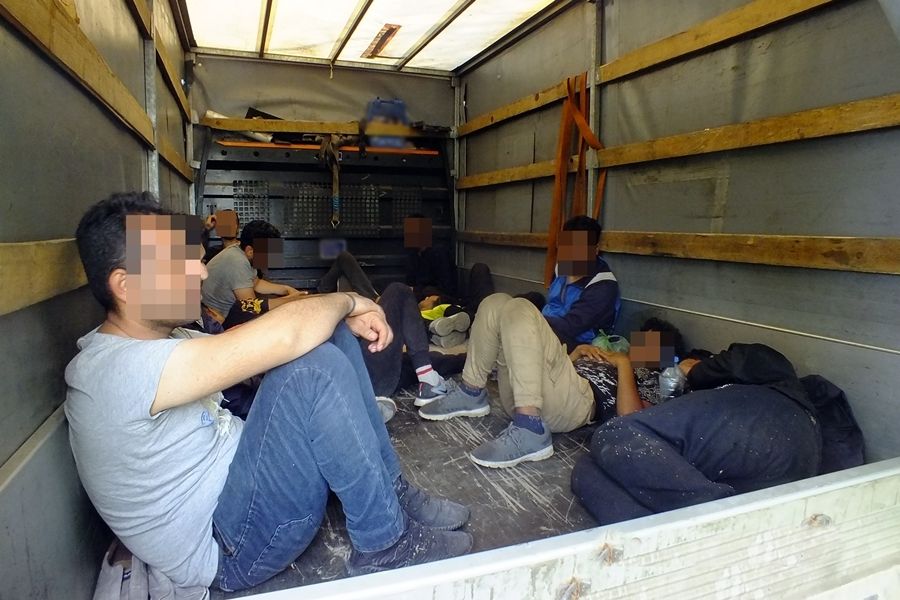 Migránsokat fogtak Balotaszállás közelében