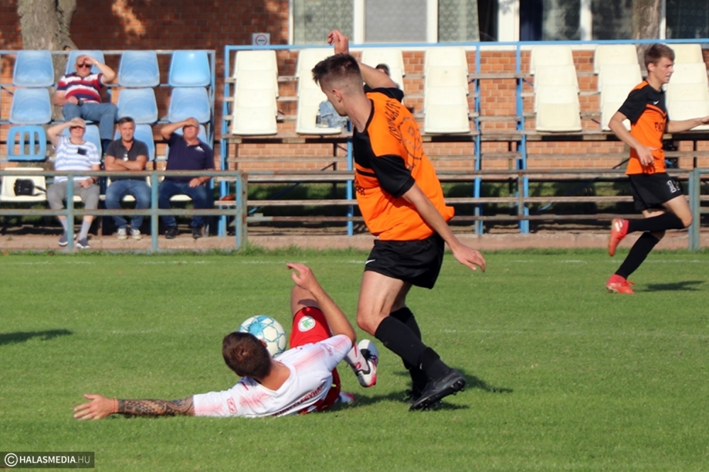 KFC: küzdenitudásból jeles (galéria)