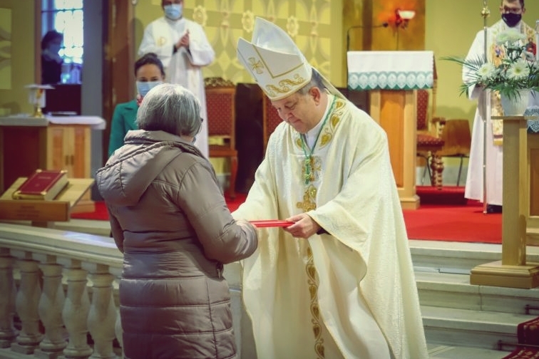 Elismerést kapott 30 éves munkájáért a halasi karitász csoport