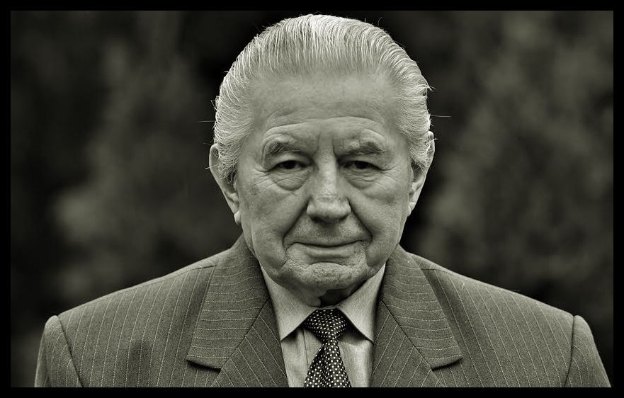 Dr. Gszelmann Ádámra emlékezünk