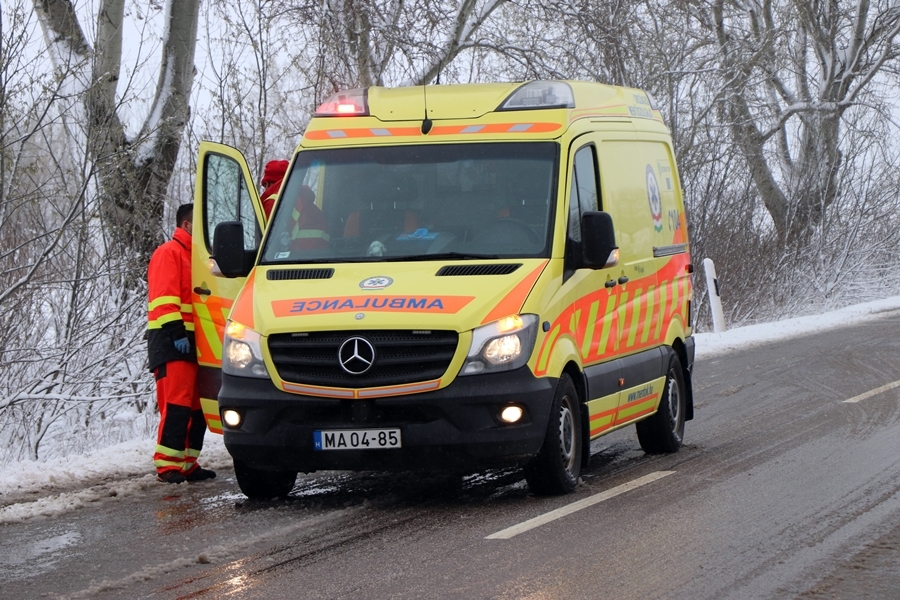 Eseménydús volt a halasi mentők karácsonya