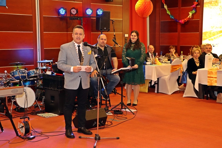 (►) XVII. Rotary Bál - ismét a jótékonyság volt a fókuszban