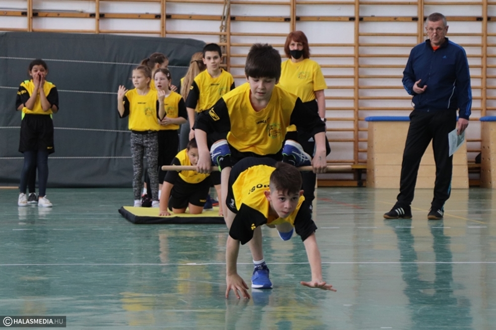 Pótselejtezőn juthat az országos döntőbe a Kertvárosi-iskola (galéria)