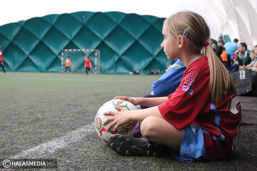 Nyolc csapat focizott a JT Infotéka Kupáért (galéria)