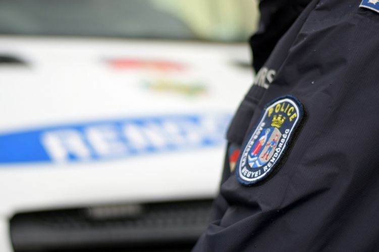 Miért kellett egy busz visszapillantó tükre a halasi férfinek?