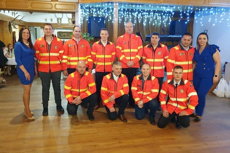 Jótékonysági bált szerveztek a bácsalmási mentők