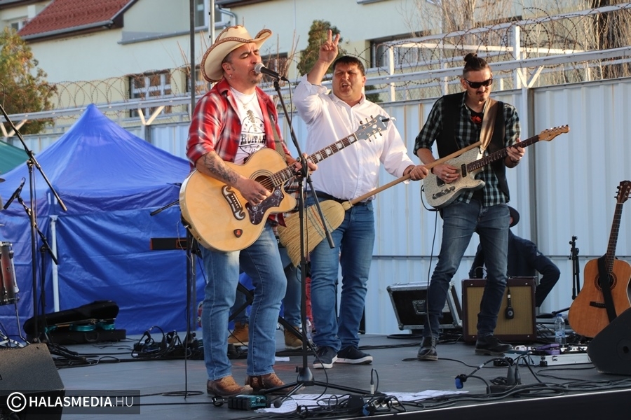 Koppány Halason mutatta be a szólólemezét (galéria)