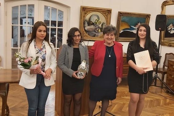 Megyei díjat kapott a Cigány Nemzetiségi Diákkör
