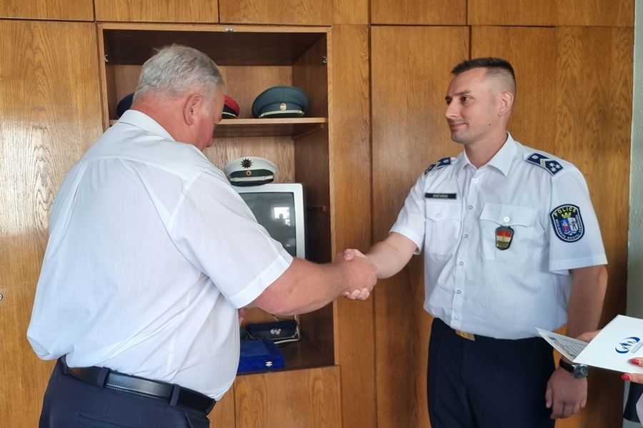 Dobó Dávid főtörzsőrmester elismerést kapott