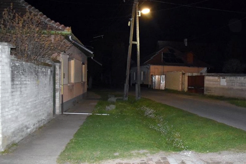 „Kiscsillag, mutasd mi van nálad !”