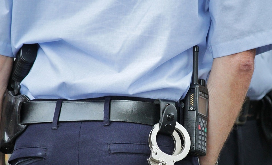 Fiatal embercsempészt fogtak Balotaszállásnál