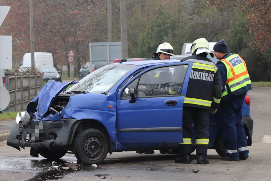 Toyota és Daewoo ütközött a Majsai úton (galéria)