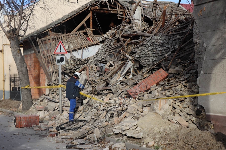 Szilády Áron utcai házomlás: vádemelés a felelős műszaki vezetővel szemben