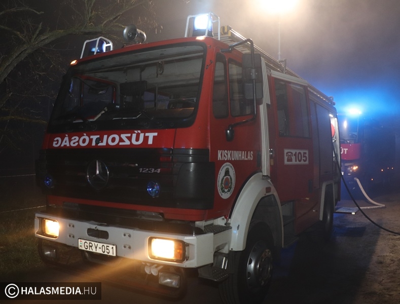 Kigyulladt egy sertésól Tompa külterületén