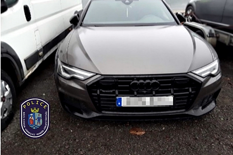 Hogy került egy Audi Svédországból Tompára, egy tanyára?