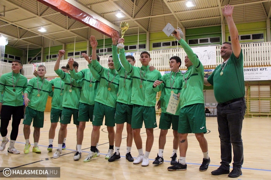 Kupagyőzelemmel hangolt a Tekó 2024-re (galéria)