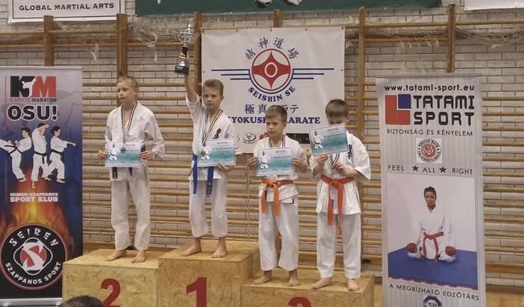 Halasi érmek a Hinomoto Kupáról