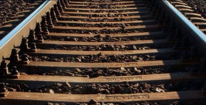 Ideiglenesen lezárnak két vasúti átjárót