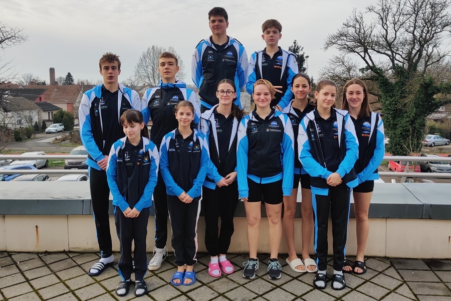 Tavaszváró úszóverseny, 21 halasi éremmel