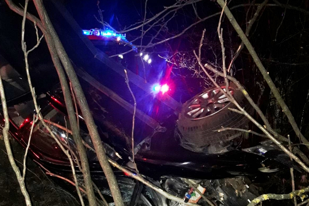 Árokba hajtott és felborult egy Volvo