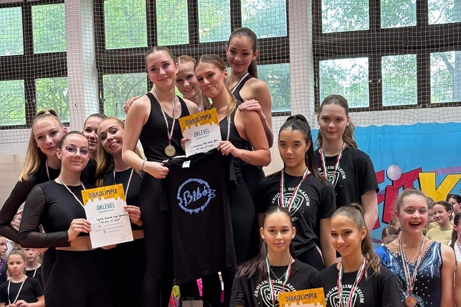 Diákolimpiai selejtezőn remekeltek a fitneszes lányok