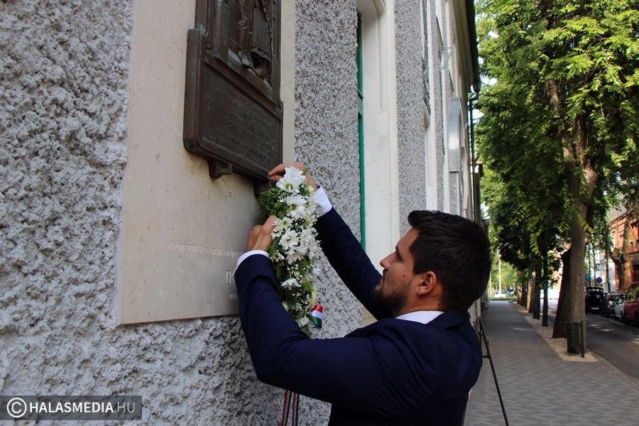 (►) A kuláküldözés áldozataira emlékezett Kiskunhalas (galéria)