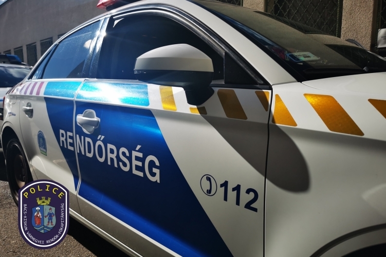 Nem a Mikulás mászott be egy jánoshalmi udvarba